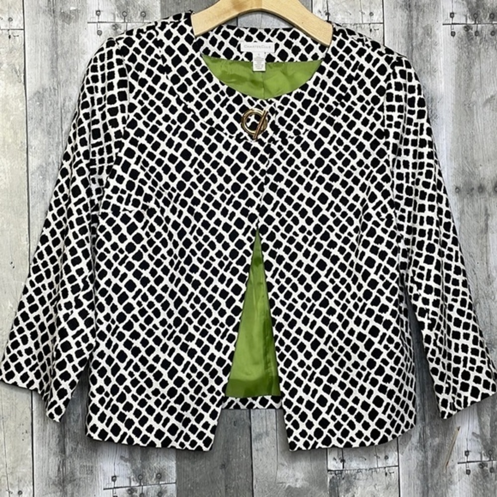 NWT Charter Club black & white open front jacket. Long sleeves. Lime green lined